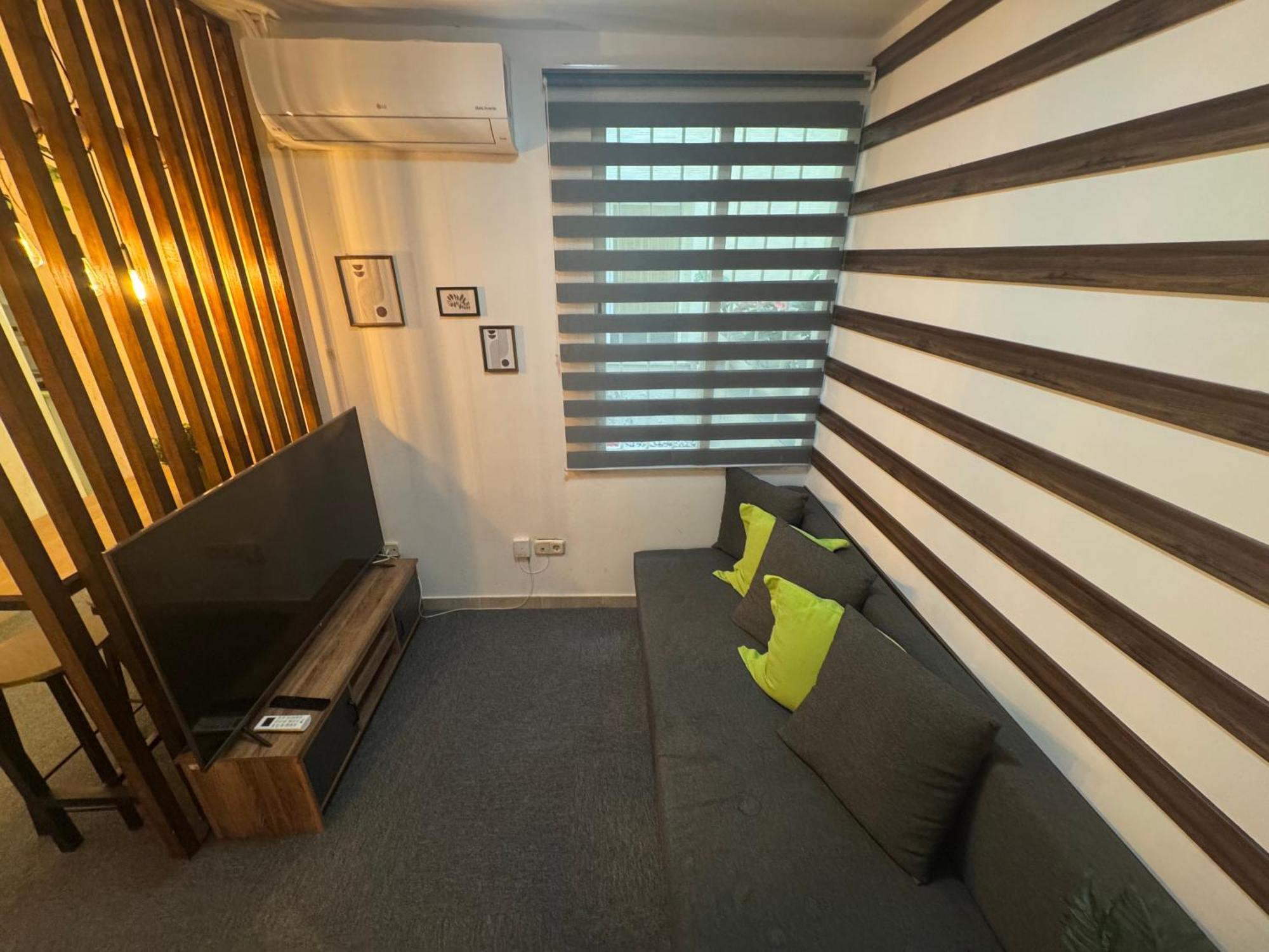 Centrico Y Precioso Apartamento En Madrid Luaran gambar